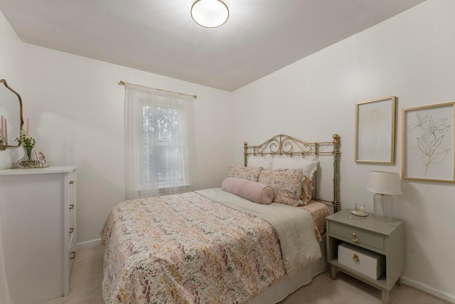 3029 Mcguffey Rd, Columbus, OH 43224 - bedroom featuring light colored carpet