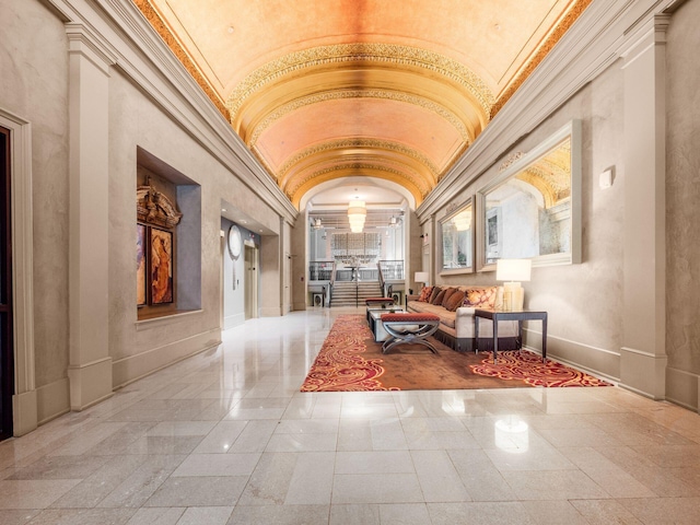 51 N High St Unit 804, Columbus, OH 43215 - common area with vaulted ceiling
