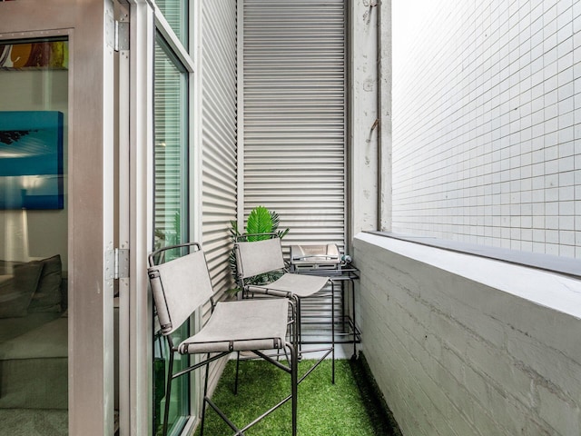 60 E Spring St Unit 214, Columbus, OH 43215 - view of balcony