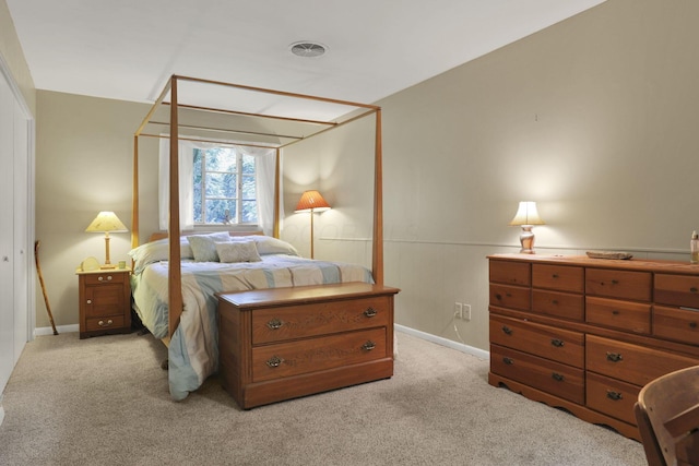 285 E Broad St, Pataskala, OH 43062 - bedroom featuring light colored carpet and baseboards