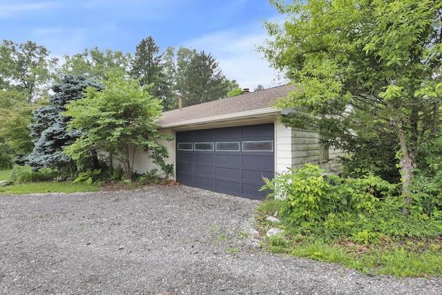 285 E Broad St, Pataskala, OH 43062 - garage featuring driveway