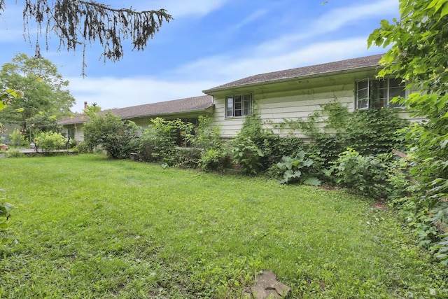 285 E Broad St, Pataskala, OH 43062 - view of green lawn