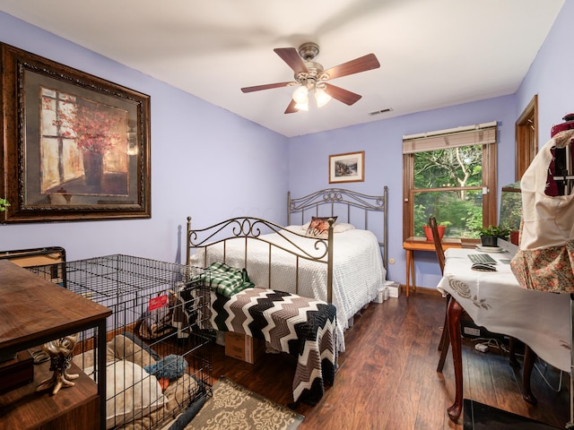 4005 Curtis Ave, Grove City, OH 43123 - bedroom featuring wood finished floors and a ceiling fan