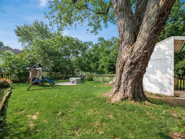 4005 Curtis Ave, Grove City, OH 43123 - fenced backyard featuring a playground