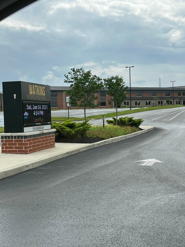 101 Stirling Way, Etna, OH 43062 - view of asphalt street featuring street lighting and curbs