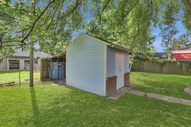 2870 Hamilton Ave, Columbus, OH 43224 - view of shed featuring a fenced backyard