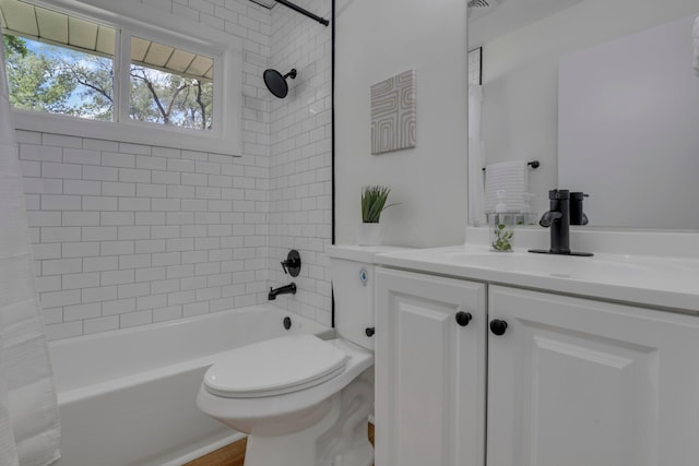 2870 Hamilton Ave, Columbus, OH 43224 - bathroom with shower / bathtub combination with curtain and vanity