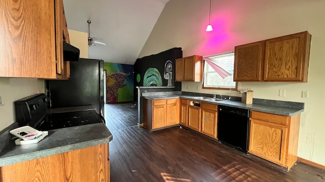 1080 Oxford Dr N, Pataskala, OH 43062 - kitchen featuring black appliances, vaulted ceiling, a peninsula, dark wood-type flooring, and ceiling fan