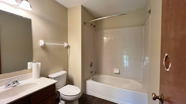 1080 Oxford Dr N, Pataskala, OH 43062 - full bathroom with vanity, shower / bathtub combination, and wood finished floors