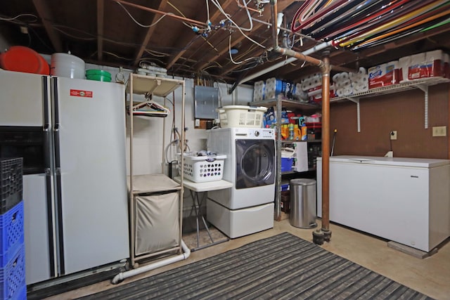 4792 Mcfadden Rd, Columbus, OH 43229 - washroom with washing machine and clothes dryer and electric panel
