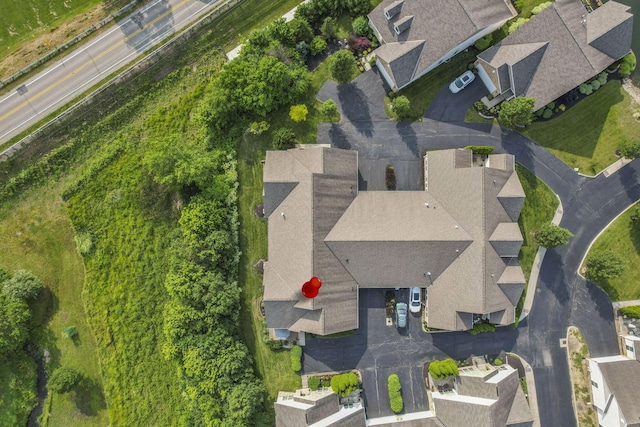 5685 Slater Rdg, Hilliard, OH 43026 - drone / aerial view