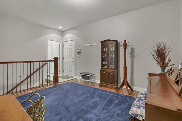 5685 Slater Rdg, Hilliard, OH 43026 - living area with wood finished floors and recessed lighting