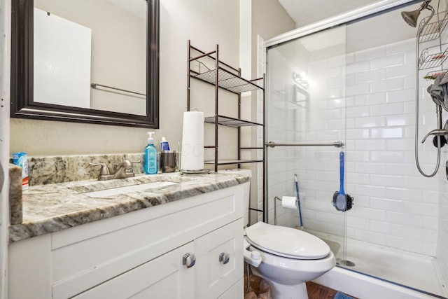 921 Harbinger Cir E, Columbus, OH 43213 - full bath with a stall shower and vanity