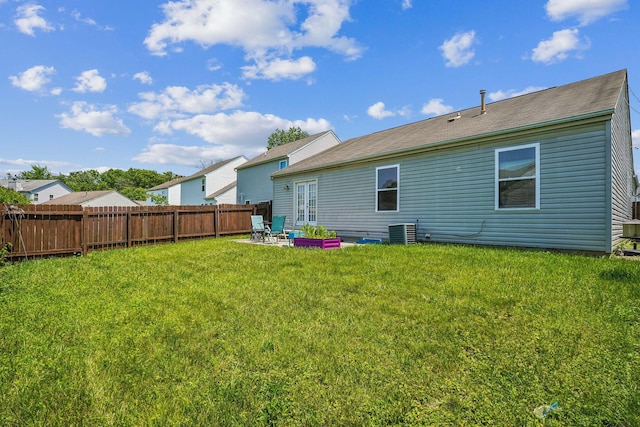 921 Harbinger Cir E, Columbus, OH 43213 - rear view of property featuring a patio