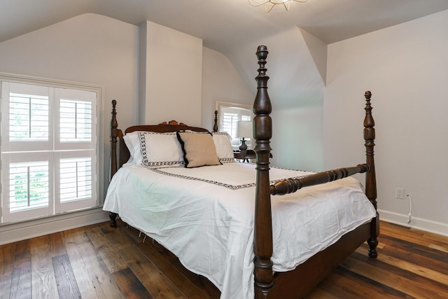 33 E Frankfort St, Columbus, OH 43206 - bedroom with lofted ceiling and hardwood / wood-style floors