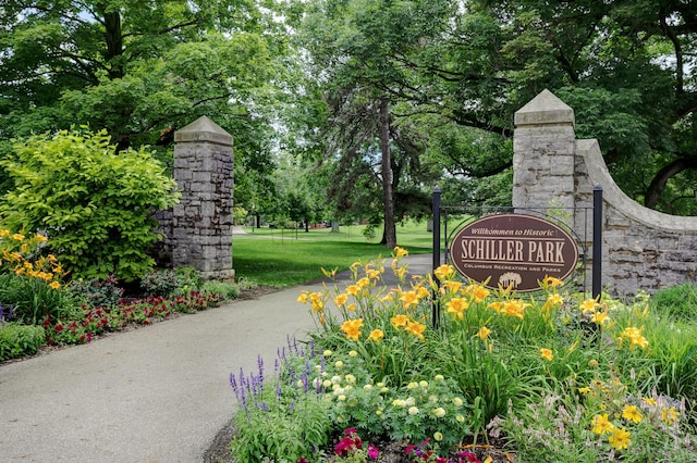 33 E Frankfort St, Columbus, OH 43206 - view of community sign