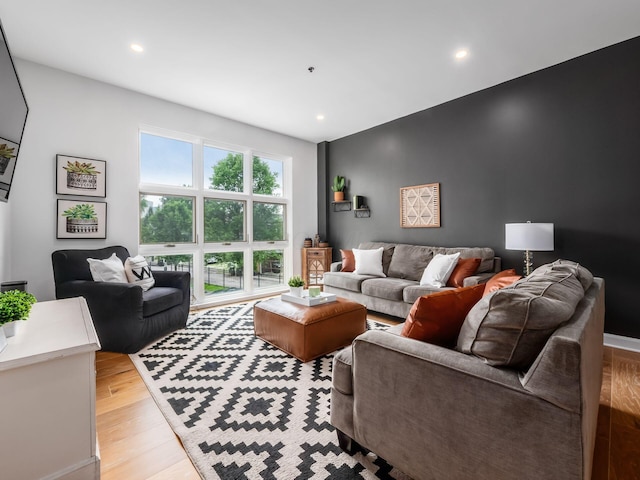 825 N 4th St Unit 215, Columbus, OH 43215 - living area featuring light wood-type flooring and recessed lighting