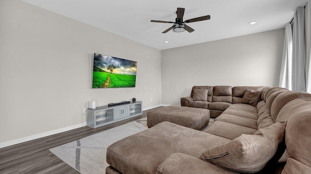 8145 Rhoderick Cir, Reynoldsburg, OH 43068 - living room with wood finished floors, ceiling fan, and recessed lighting