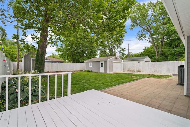 2554 Nottingham Rd, Upper Arlington, OH 43221 - wooden deck featuring an outbuilding, a fenced backyard, and a patio area