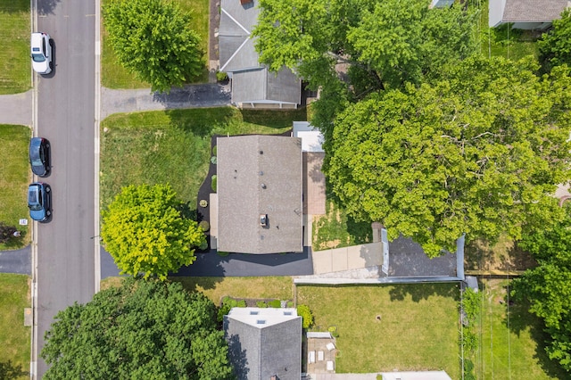2554 Nottingham Rd, Upper Arlington, OH 43221 - drone / aerial view