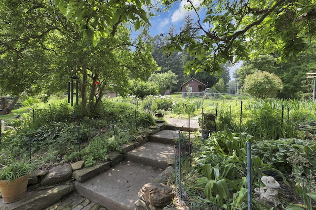 2083 Welsh Hills Rd, Granville, OH 43023 - view of yard