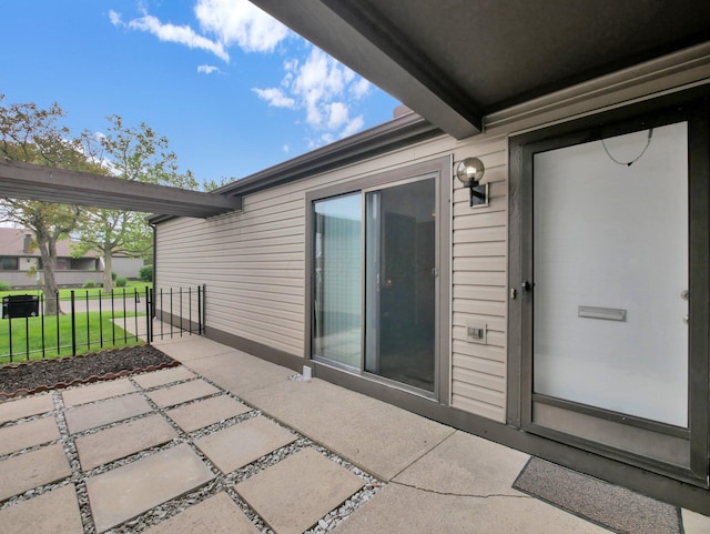 865 Westbury Ln S Unit 12B, Columbus, OH 43228 - view of patio / terrace