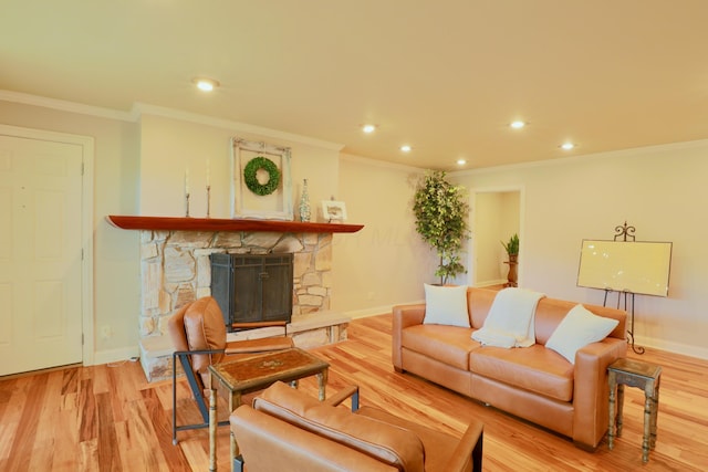 120 Hickory Ln, Lancaster, OH 43130 - living area with wood finished floors, recessed lighting, a stone fireplace, and ornamental molding