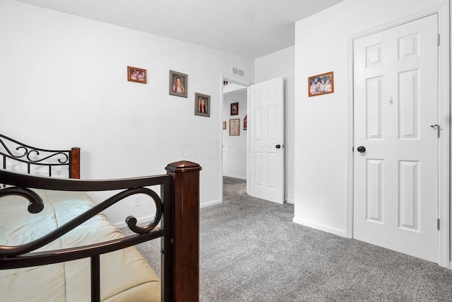 562 Bowman Ln, Chillicothe, OH 45601 - bedroom featuring carpet floors and baseboards