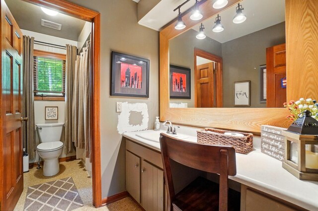 8384 Morris Rd, Hilliard, OH 43026 - full bath with vanity and a shower with shower curtain