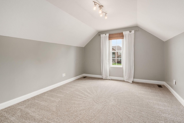 2467 Roe Dr, Lewis Center, OH 43035 - bonus room with vaulted ceiling and carpet