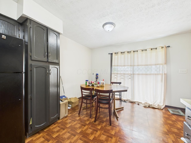 6343 Birchview Dr S Unit 6343-6345, Reynoldsburg, OH 43068 - dining space with a textured ceiling