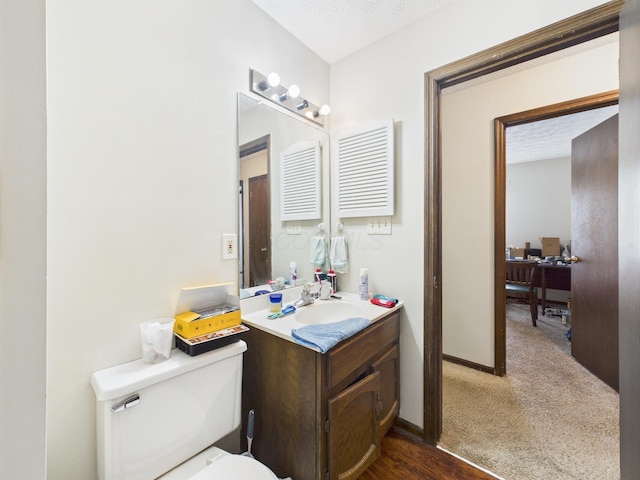 6343 Birchview Dr S Unit 6343-6345, Reynoldsburg, OH 43068 - bathroom featuring vanity and wood finished floors