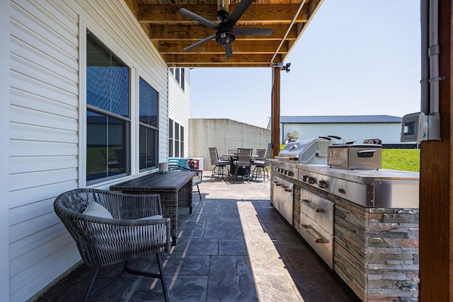 1526 Crosley Rd, Granville, OH 43023 - view of patio with outdoor dining area, area for grilling, and ceiling fan