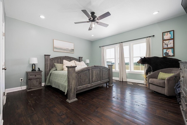 1526 Crosley Rd, Granville, OH 43023 - bedroom with dark wood-style flooring, a ceiling fan, and recessed lighting
