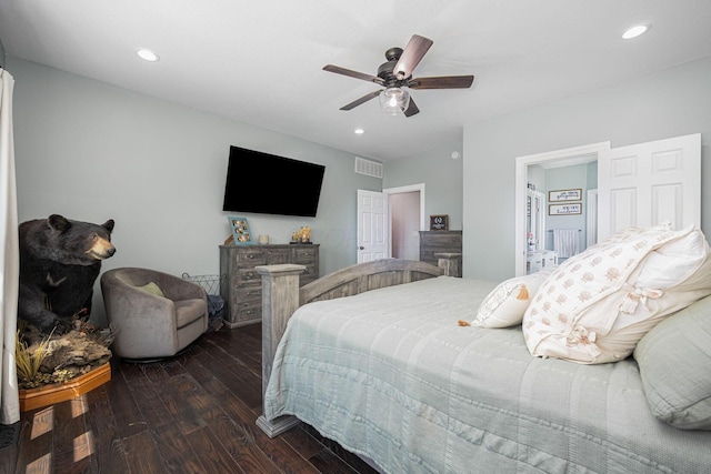 1526 Crosley Rd, Granville, OH 43023 - bedroom featuring hardwood / wood-style flooring, recessed lighting, and ceiling fan