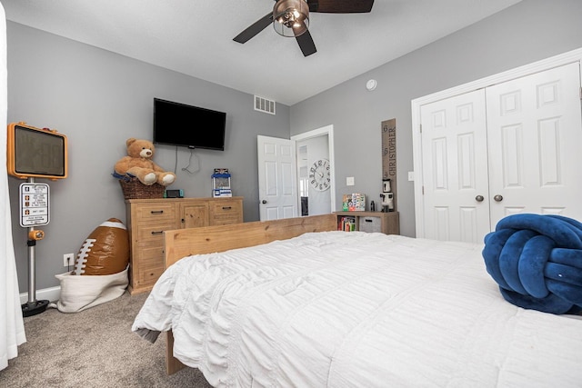 1526 Crosley Rd, Granville, OH 43023 - carpeted bedroom featuring a closet and ceiling fan