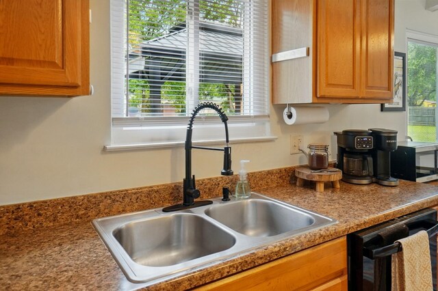 4860 Downing Dr, Columbus, OH 43232 - kitchen featuring dishwasher and stainless steel microwave