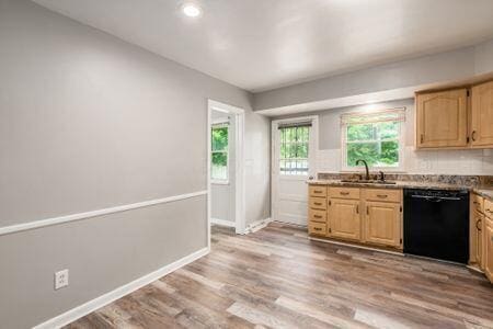 2864 Ivanhoe Dr, Columbus, OH 43209 - photo 17