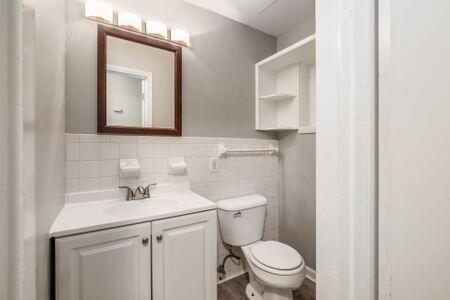 2864 Ivanhoe Dr, Columbus, OH 43209 - photo 25
