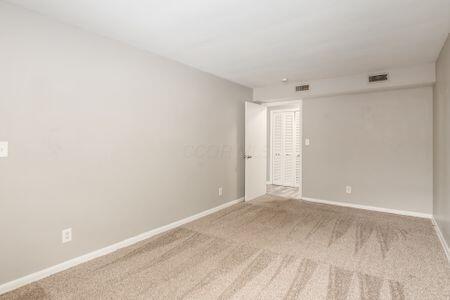 2864 Ivanhoe Dr, Columbus, OH 43209 - photo 21