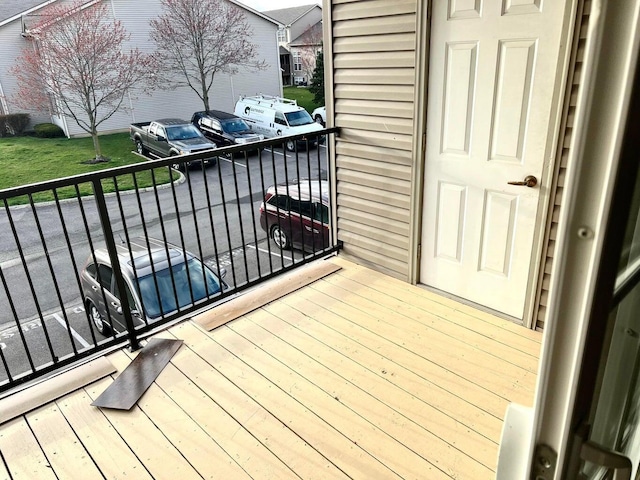 8061 Cranes Crossing Dr, Lewis Center, OH 43035 - view of wooden deck