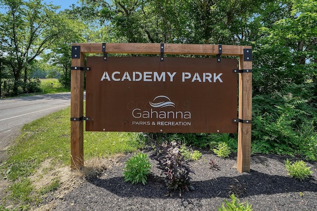 1380 Hanbury Ct, Gahanna, OH 43230 - view of community sign