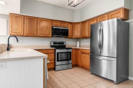 9581 Crownover Rd, Williamsport, OH 43164 - photo 35