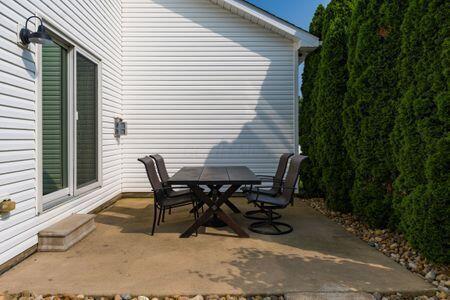 9581 Crownover Rd, Williamsport, OH 43164 - photo 11