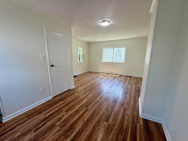 85 Blymer St, Delaware, OH 43015 - unfurnished room with dark wood-style floors and baseboards