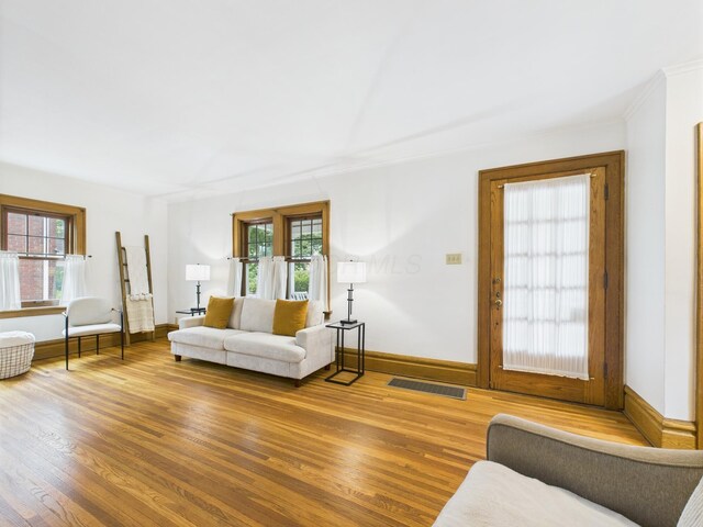217 Blenheim Rd, Columbus, OH 43214 - photo 8
