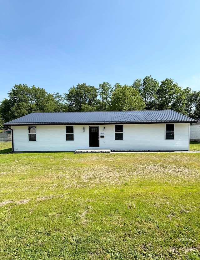 810 S St S, Greenfield, OH 45123 - photo 1