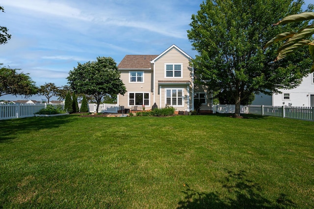 4401 Kathryns Way, Hilliard, OH 43026 - rear view of property featuring a fenced backyard