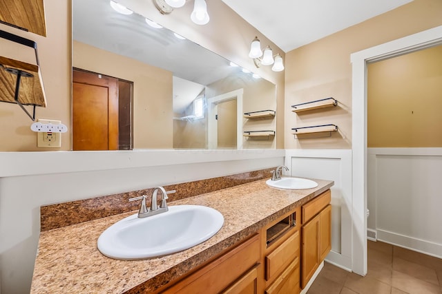933 Creek Run Ct, Westerville, OH 43081 - full bath with double vanity and tile patterned floors