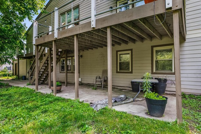 933 Creek Run Ct, Westerville, OH 43081 - view of patio featuring stairs and a wooden deck